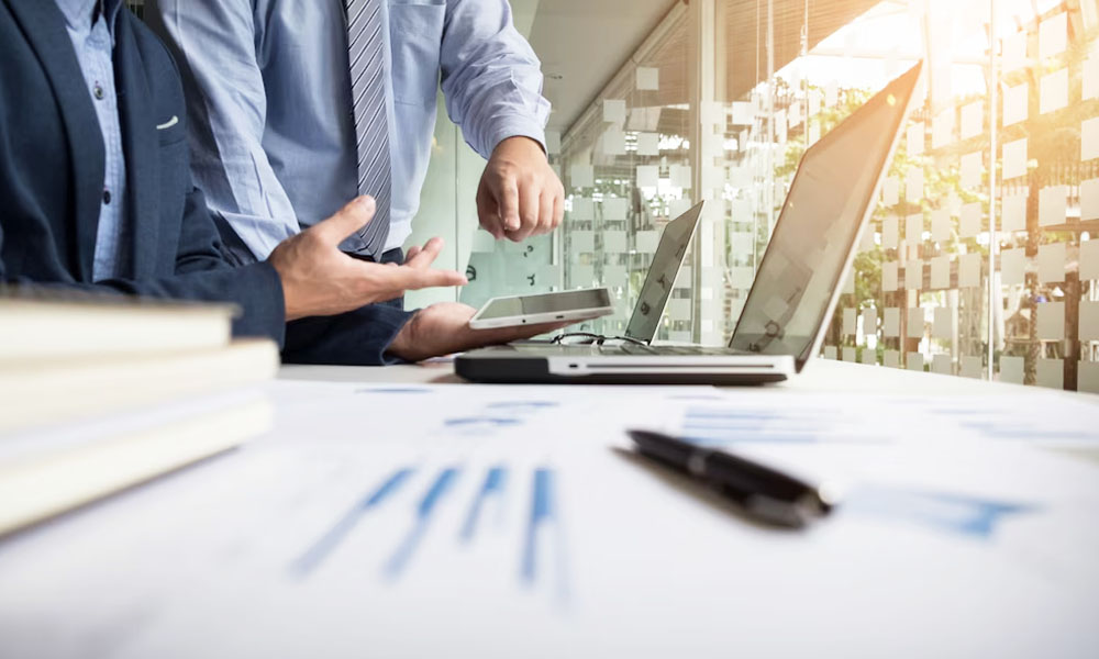 How To Launch A Successful Small Business In The UK In 2025